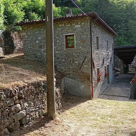 Mulini Di Verrucole 아파트호텔